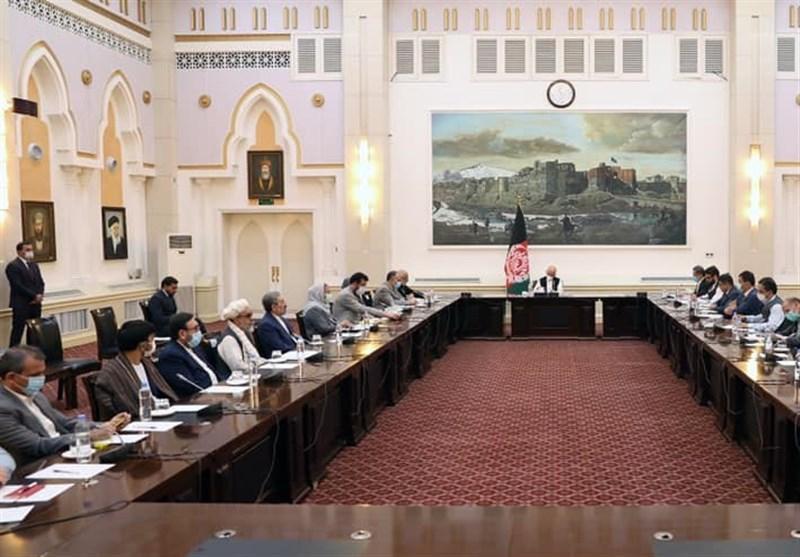 احتمال سفر تیم مذاکره کننده دولت افغانستان با طالبان به احتمال سفر تیم مذاکره کننده دولت افغانستان با طالبان به دوحه