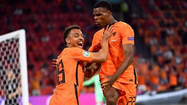 بازگشت تیم فوتبال هلند به جام جهانی
